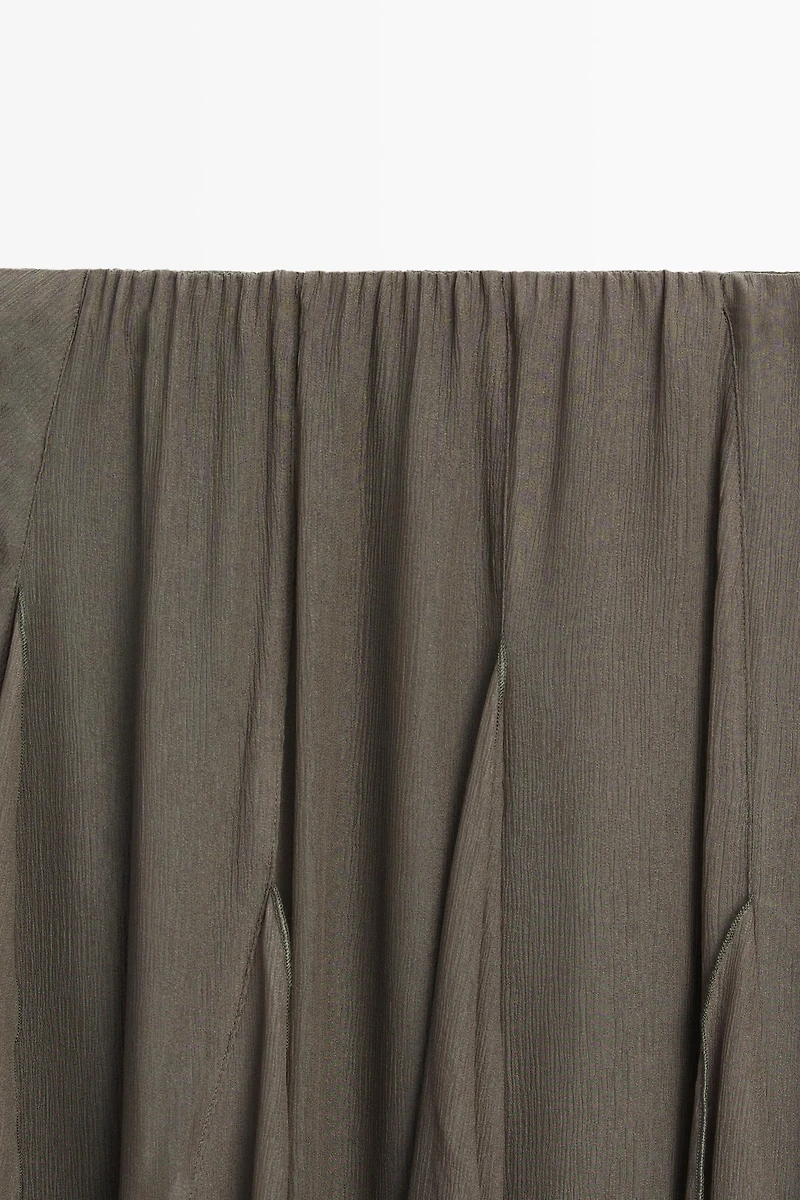 Flowing midi skirt with ruffle detail