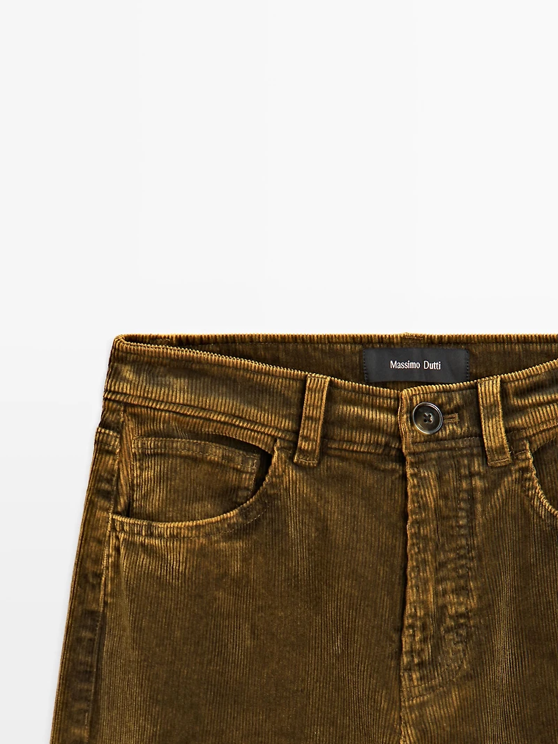 Pantalon straight sulfurous dye en velours côtelé