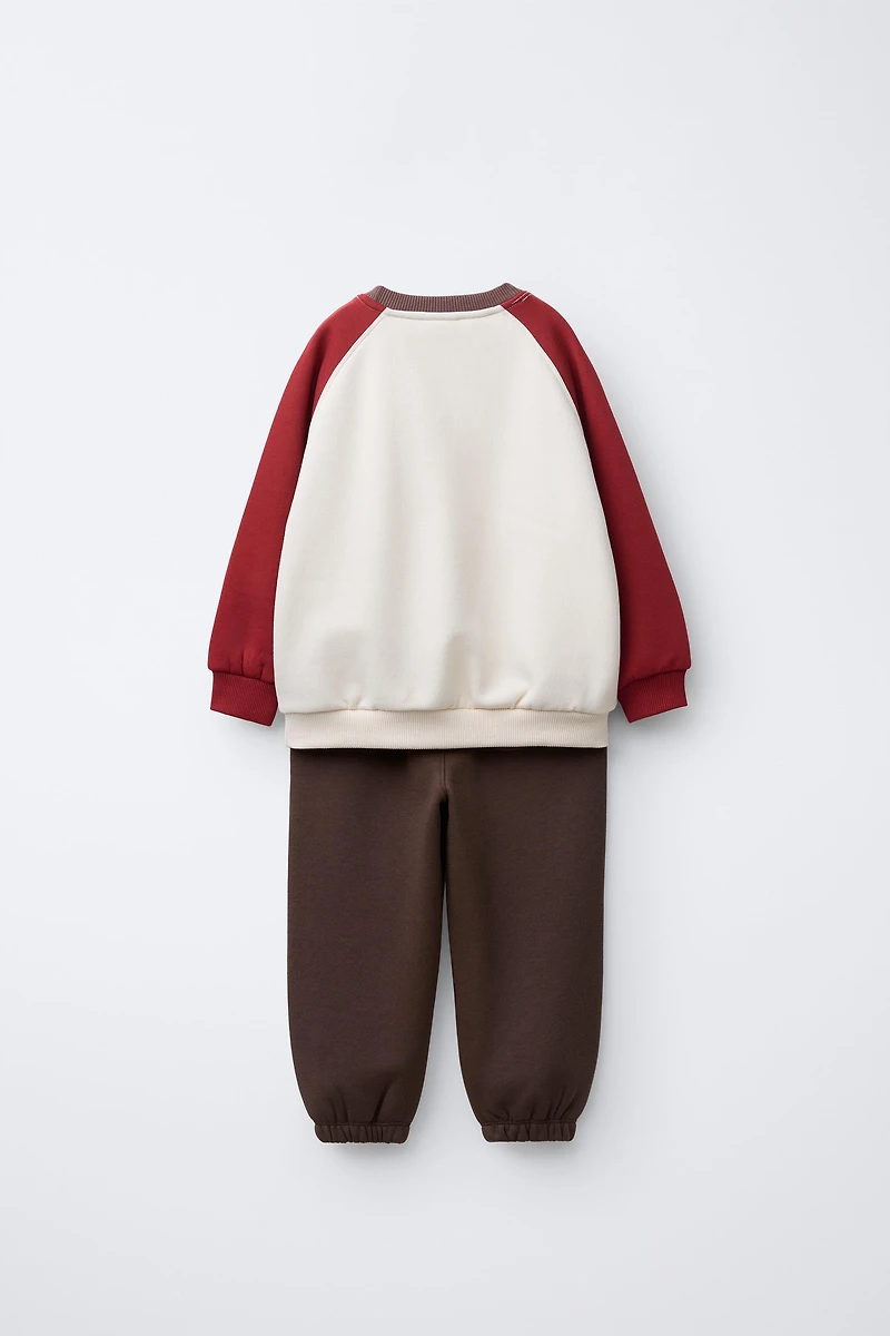COLOR BLOCK BEAR SWEATSHIRT AND JOGGER PANTS SET