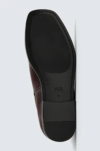 LEATHER CHELSEA BOOTS