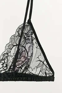 LACE TRIANGLE BRALETTE