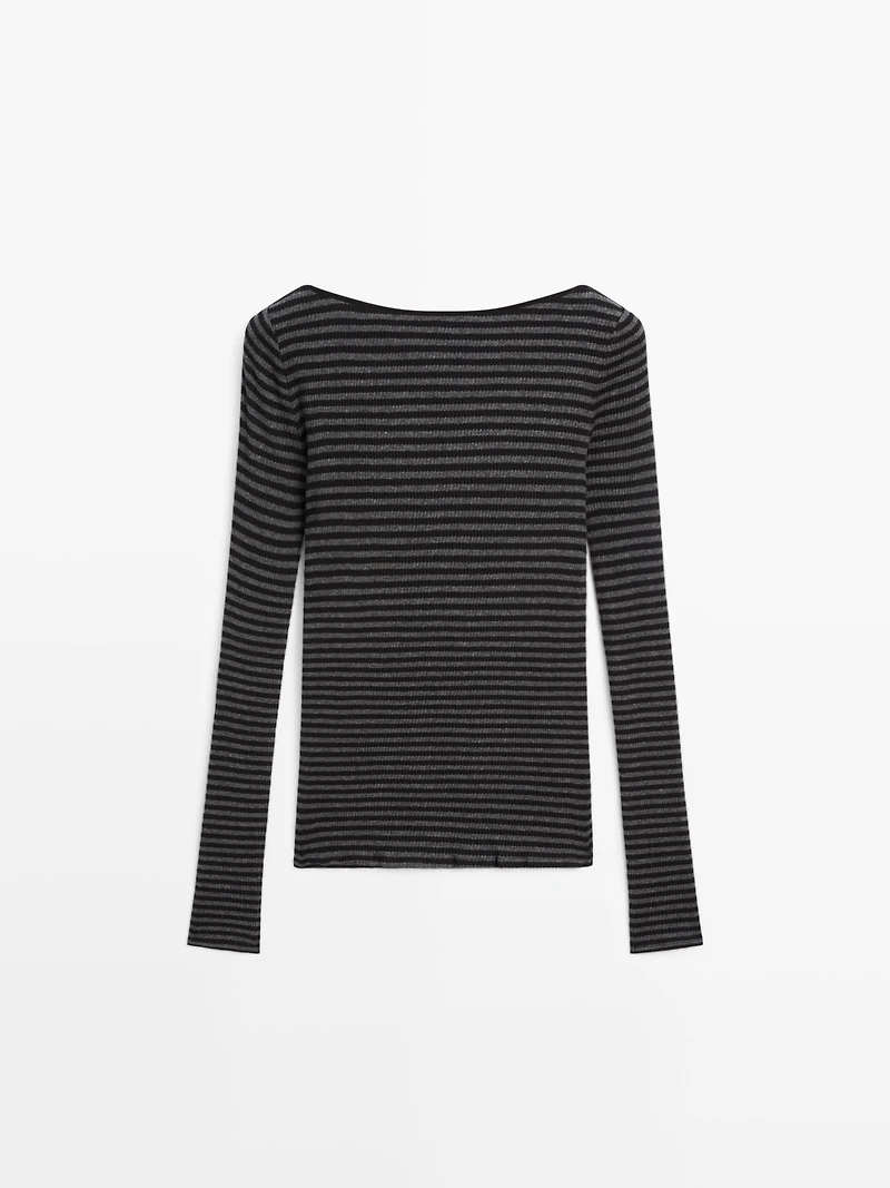 Striped long sleeve T-shirt