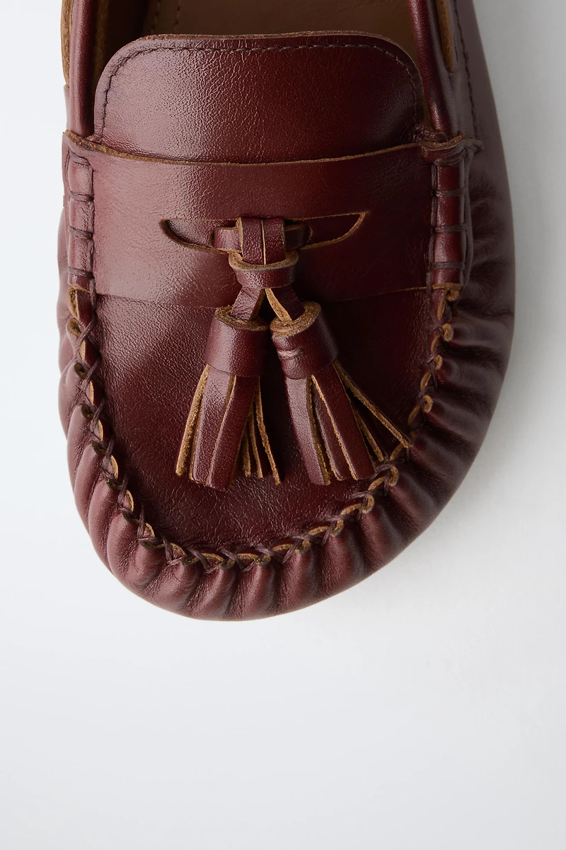 LEATHER TASSEL LOAFERS