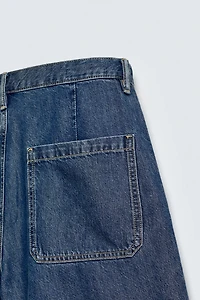 STRAIGHT FIT LIGHT DENIM BERMUDA SHORTS