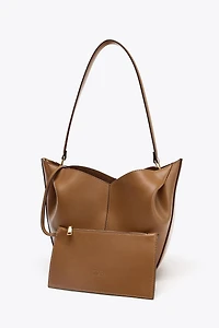 GATHERED SHOPPER