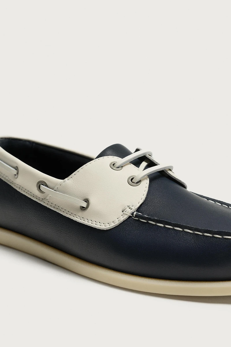 CHAUSSURES BATEAU EN CUIR