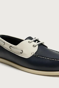 CHAUSSURES BATEAU EN CUIR