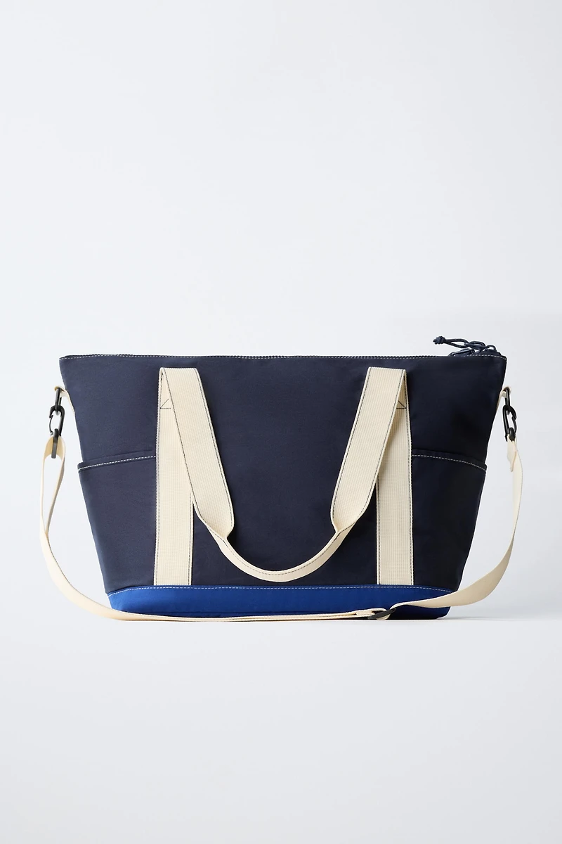 CONTRAST BOWLING BAG