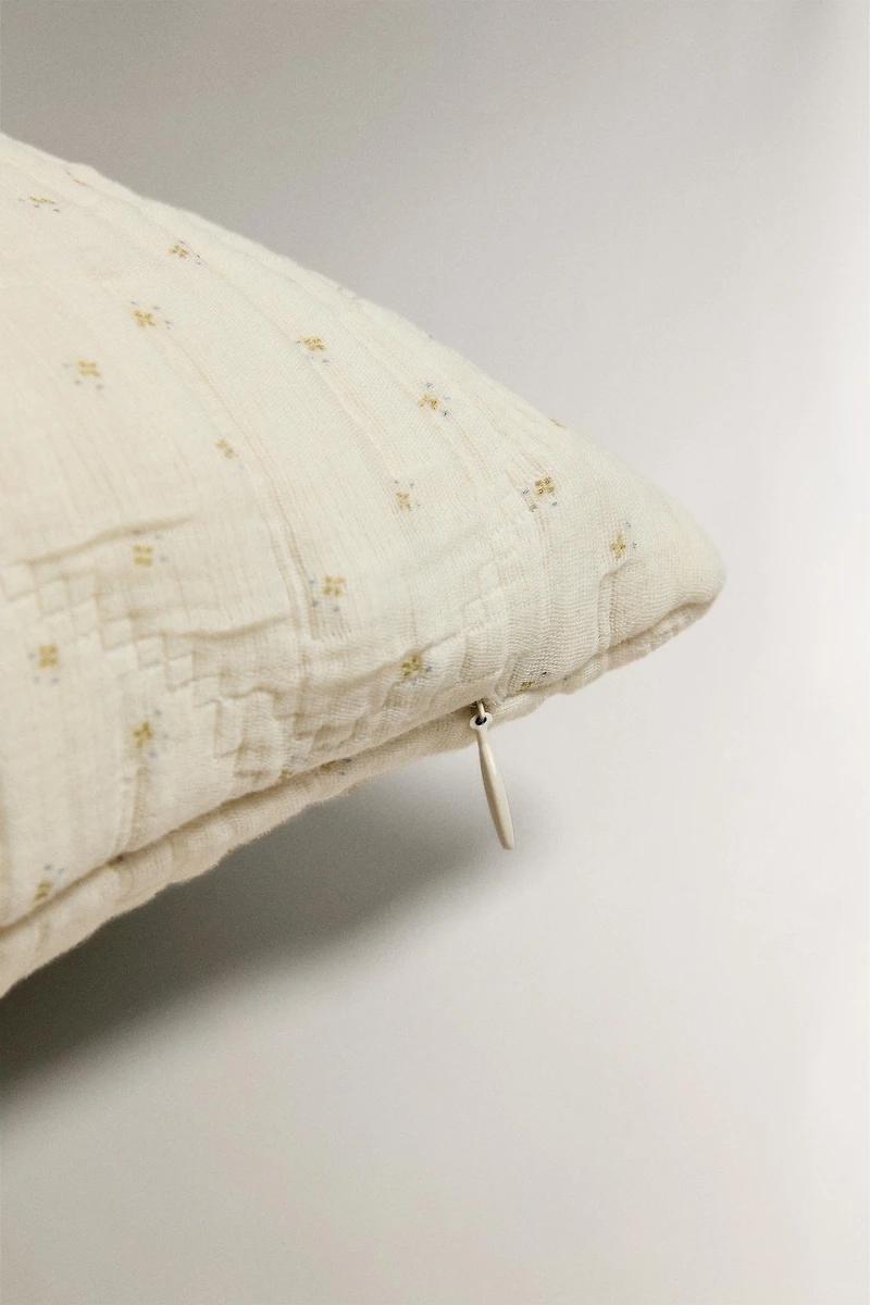 KIDS' CHIFFON FLORAL THROW PILLOW COVER