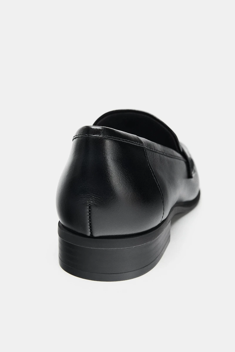 LEATHER LOAFERS