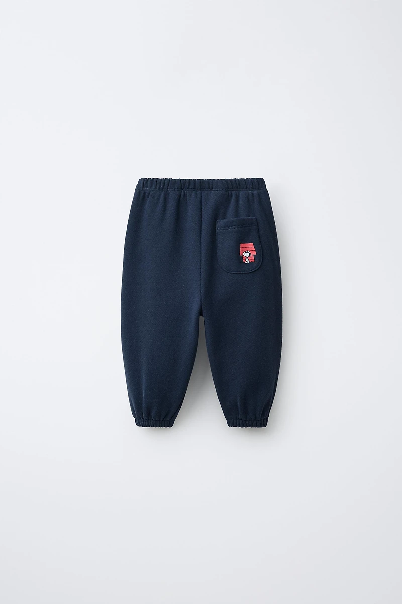 SNOOPY PEANUTS™ PLUSH JOGGER PANTS