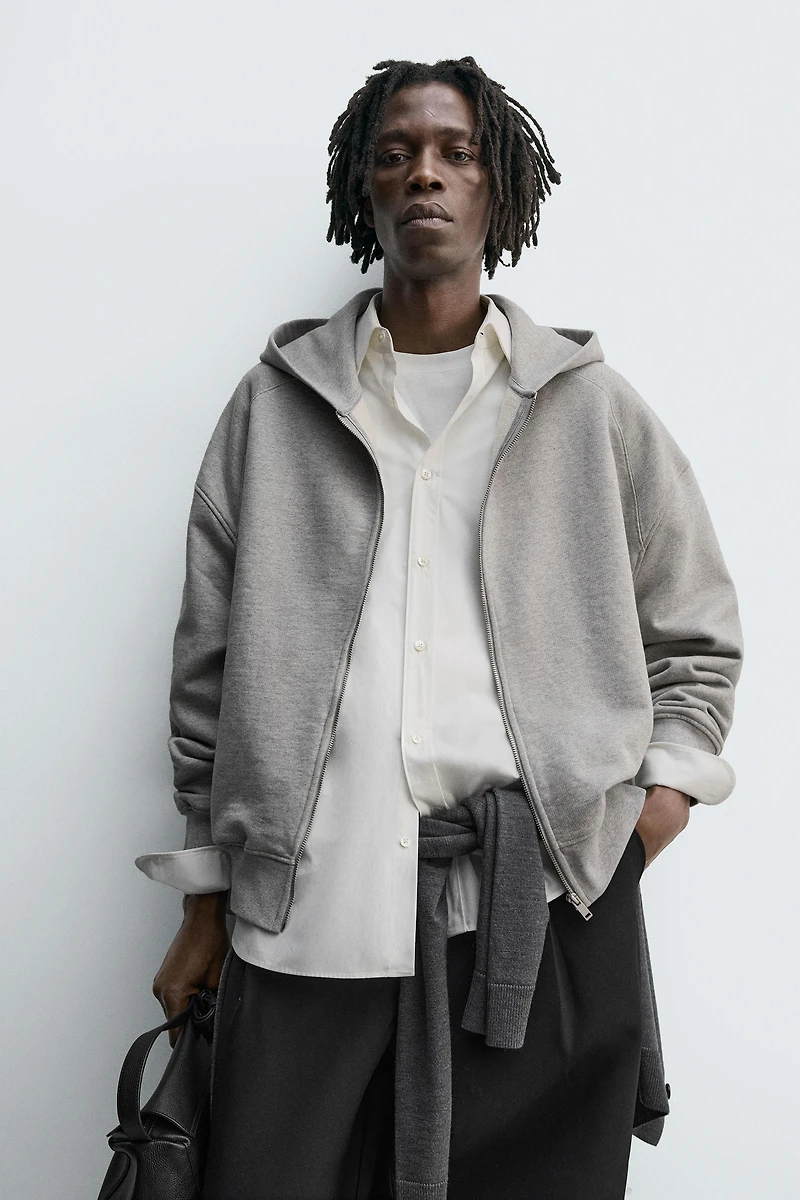 HOODED ZIP SWEATSHIRT WITH LABEL