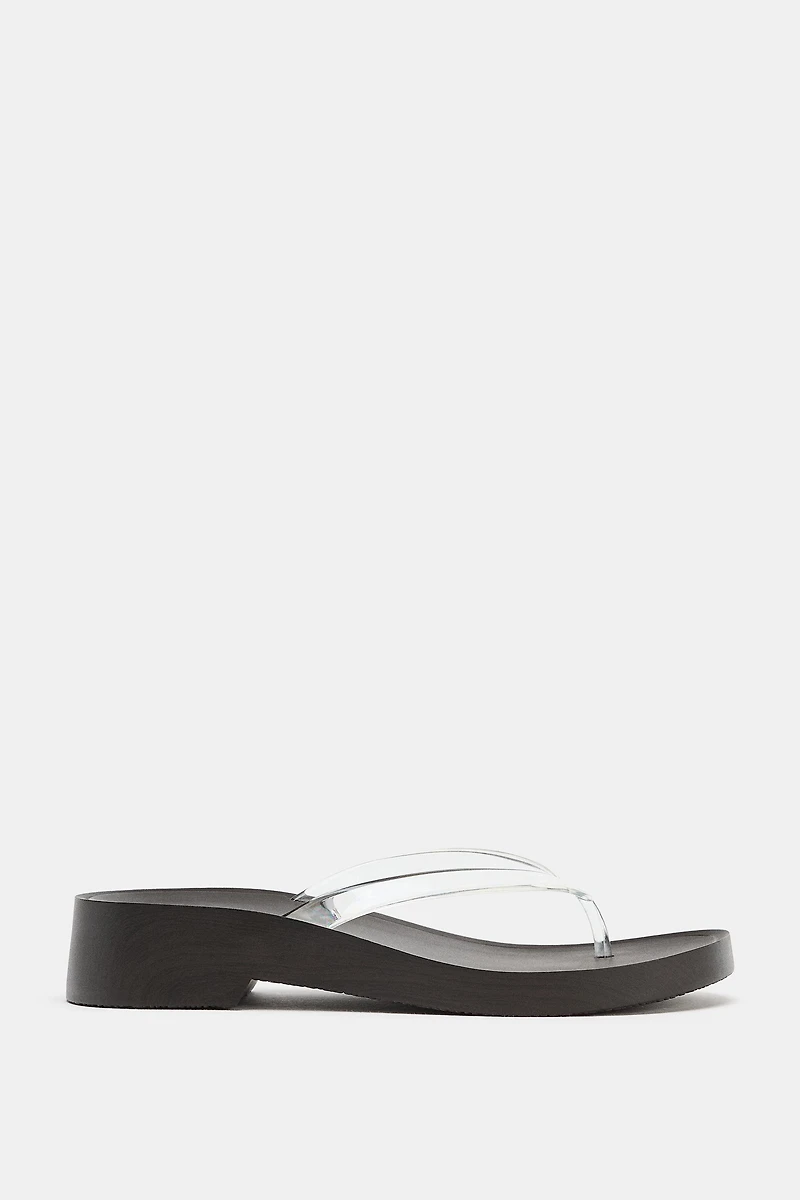 VINYL PLATFORM SANDALS