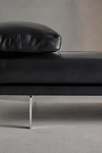 DAYBED 02