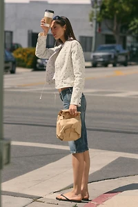 TRF MID-RISE DENIM CAPRI JEANS