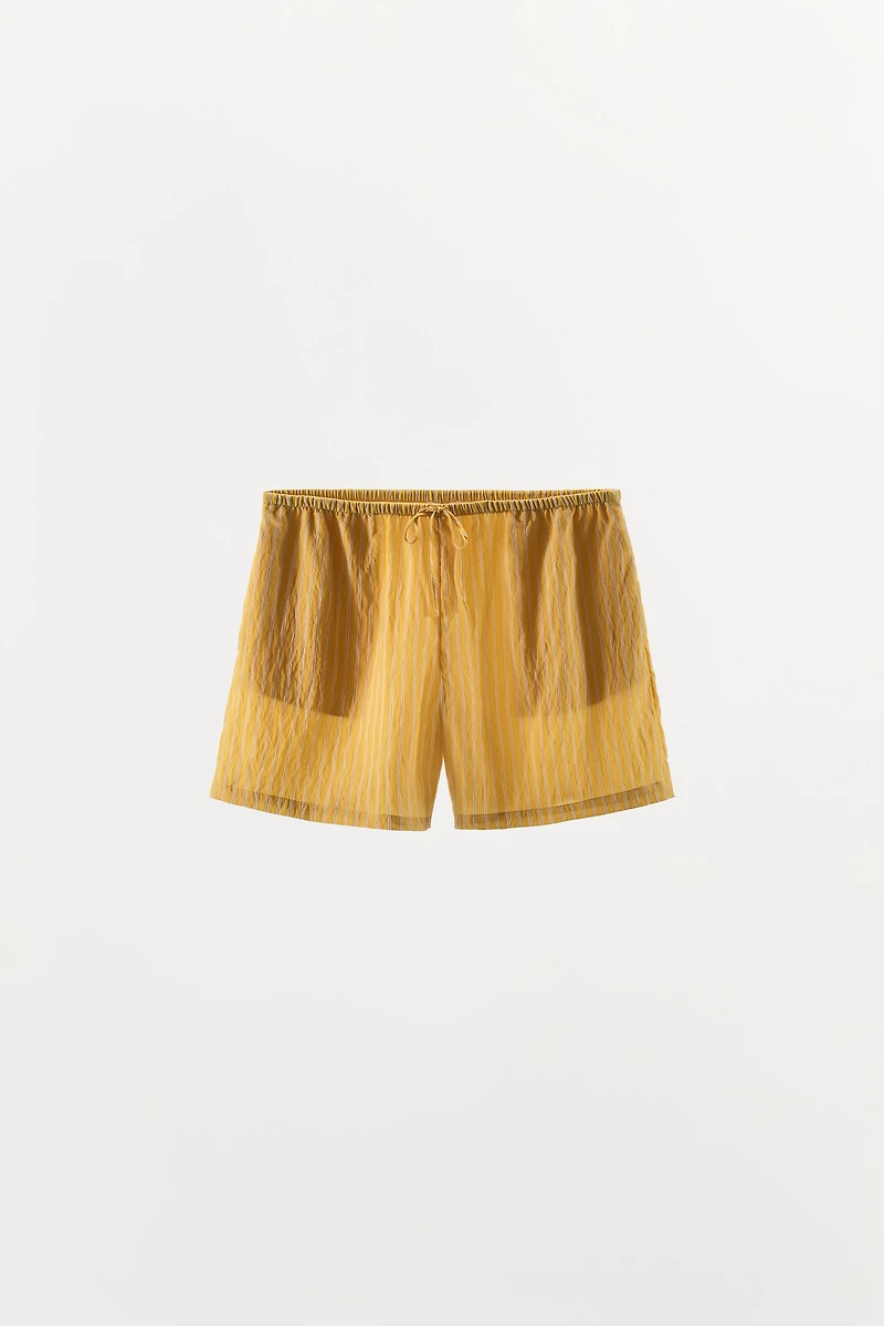 STRIPED PRINT SHORTS