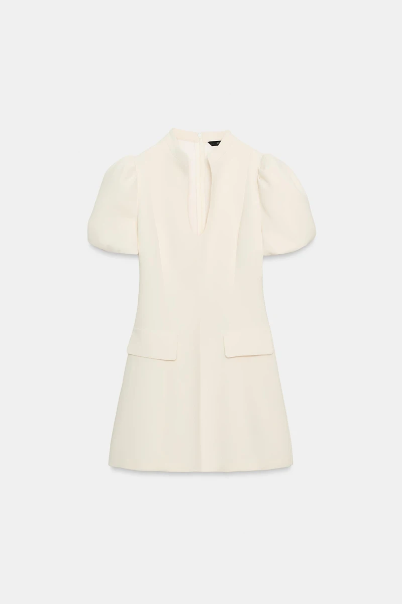 ROBE COURTE À MANCHES BOUFFANTES