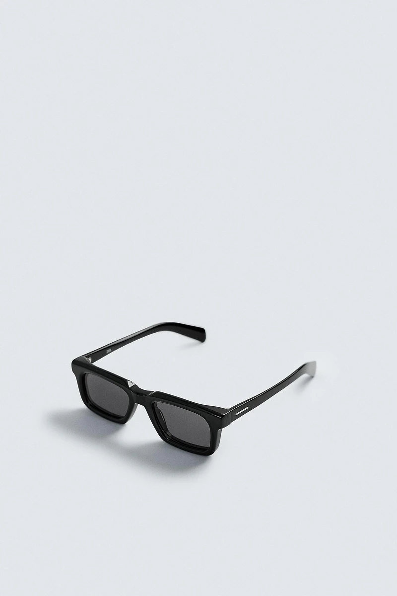 RECTANGULAR SUNGLASSES