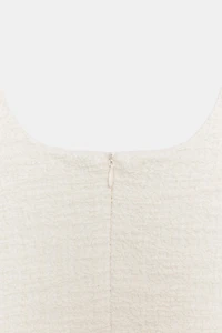 ROBE COURTE STRUCTURÉE