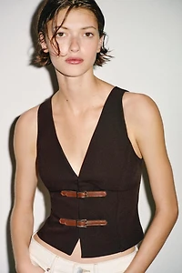 BUCKLE TAB TOP