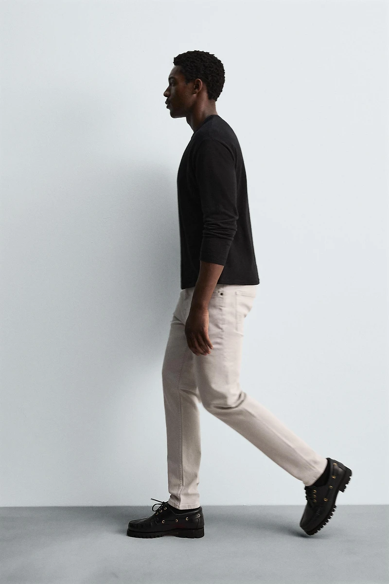 SLIM FIT JEANS