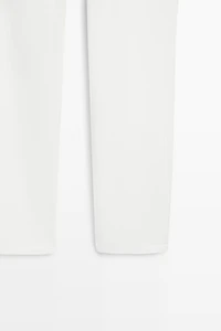 Low-rise straight-leg jeans