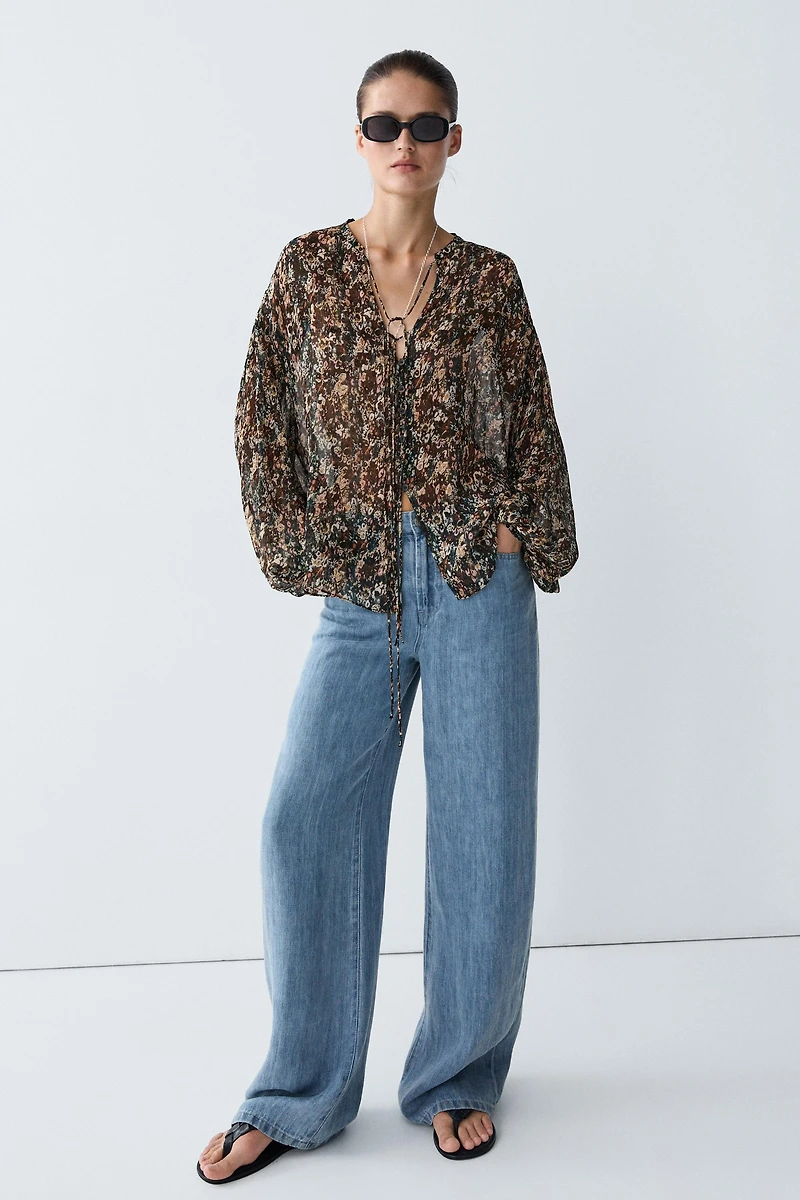 Floral print flowing shirt