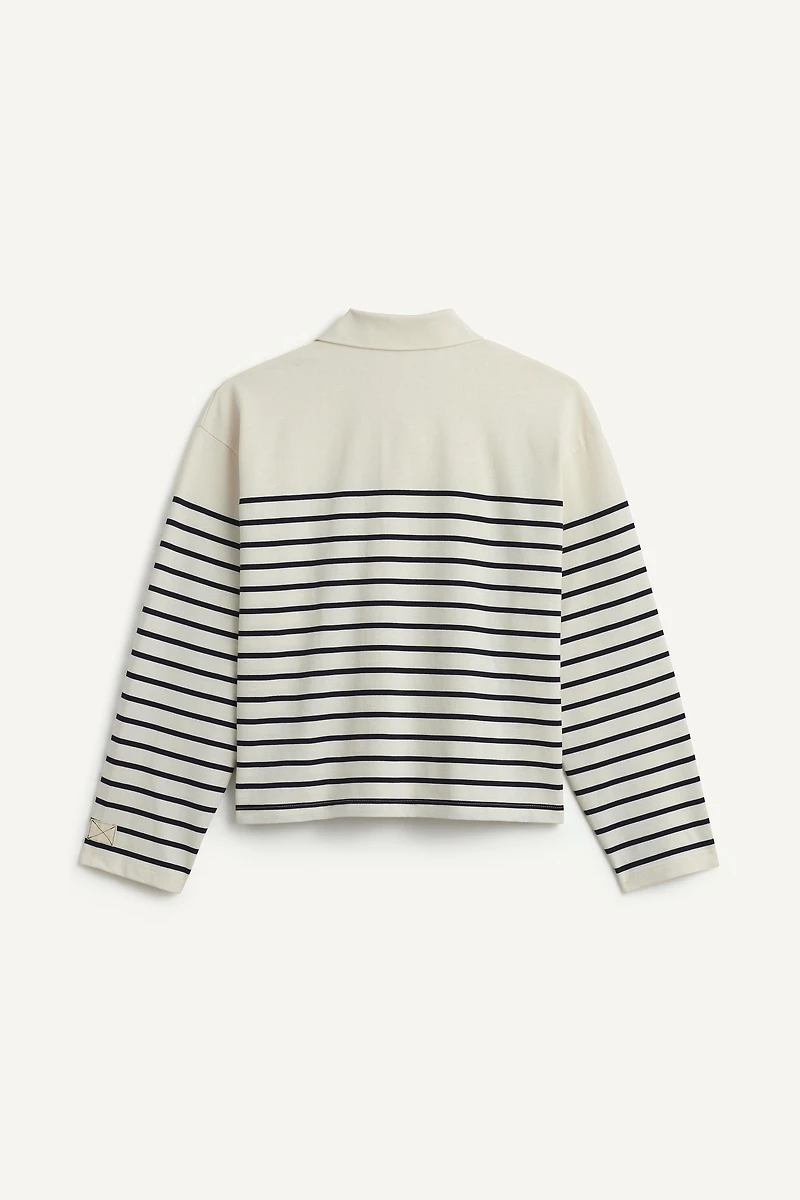 STRPPD TSHRT CRDS