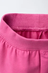 SWEATSHIRT AND JOGGER PANTS SET