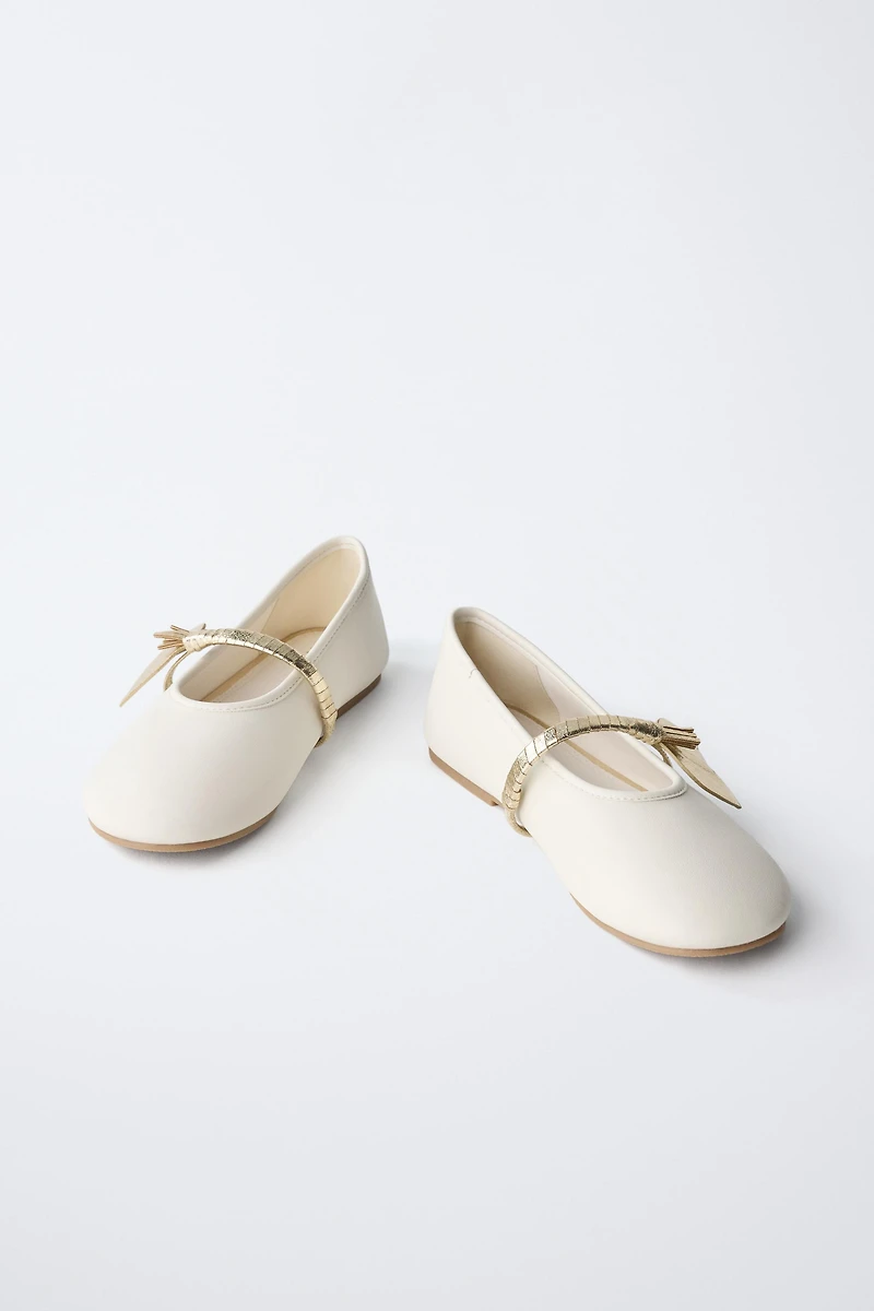 FLORAL DETAIL BALLET FLATS