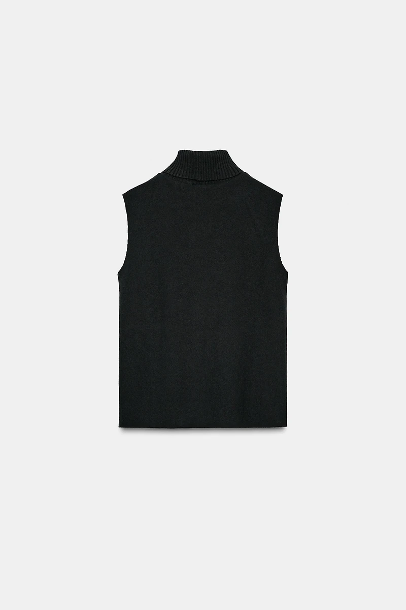 SOFT HIGH COLLAR TOP