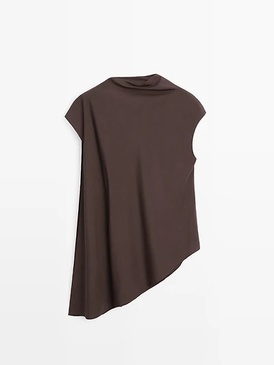 Asymmetric top with neck detail - Limited