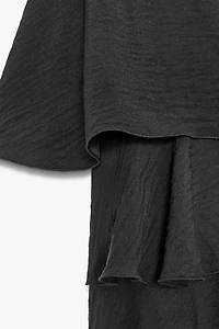 RUFFLED CAPE TOP