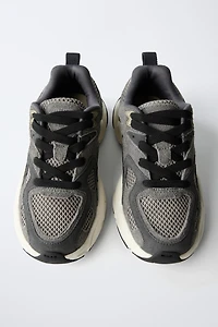 PIECED SNEAKERS
