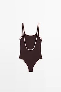 Contrast plain swimsuit