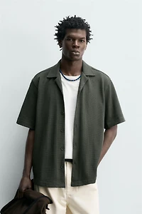 REGULAR FIT TEXTURED SHIRT