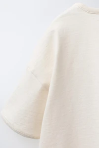 PATCH TEXT T-SHIRT
