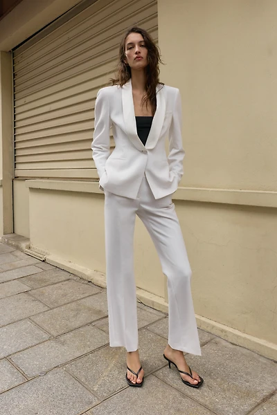 TUXEDO BLAZER