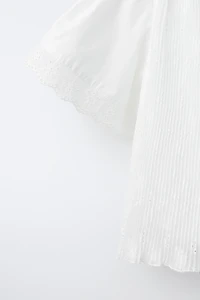 PLEATED LACE TOP