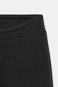 FLARE INTERLOCK PANTS