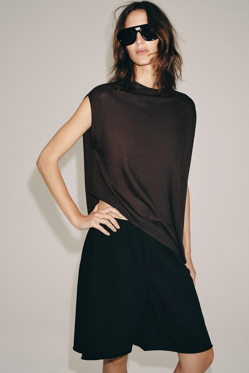 TOP ASYMÉTRIQUE EN MAILLE