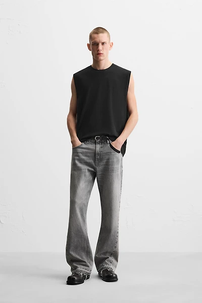 FLARE FIT JEANS