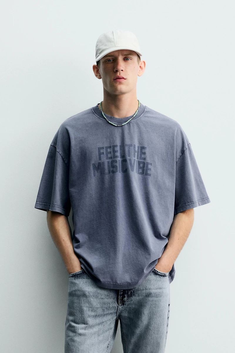 WASHED PRINTED T-SHIRT WITH STUDS