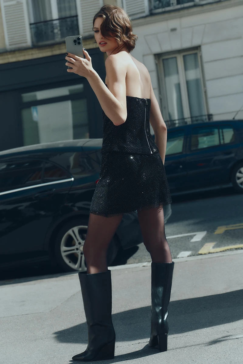BEADED MESH MINI SKIRT
