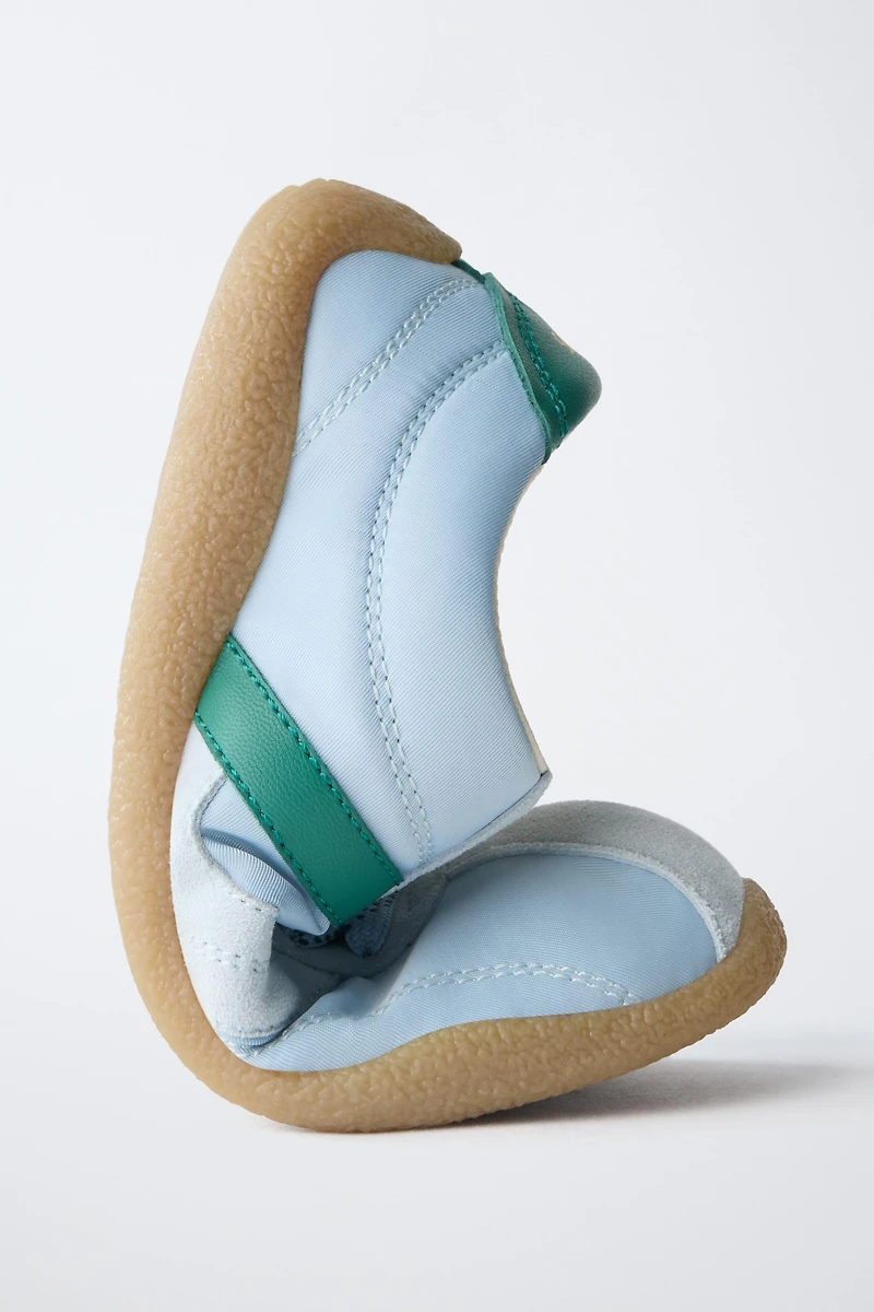 THIN SOLE SNEAKERS