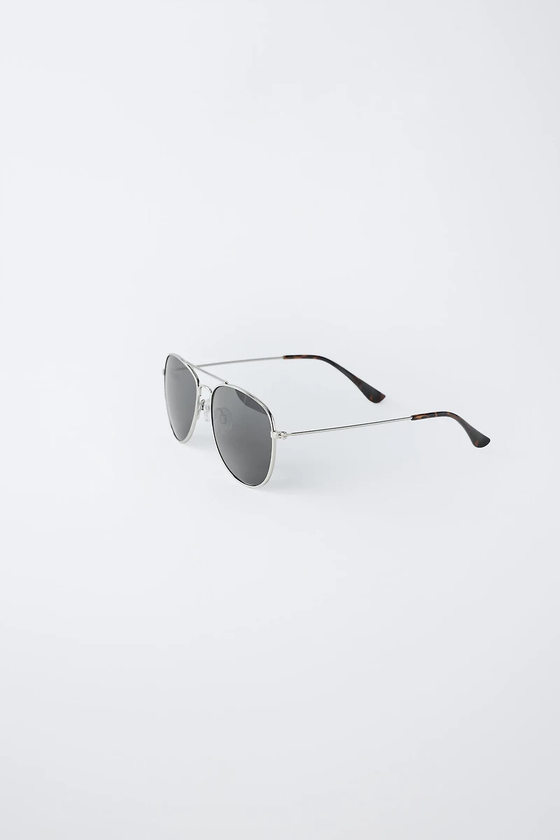 LUNETTES DE SOLEIL MÉTALLIQUES AVIATEUR