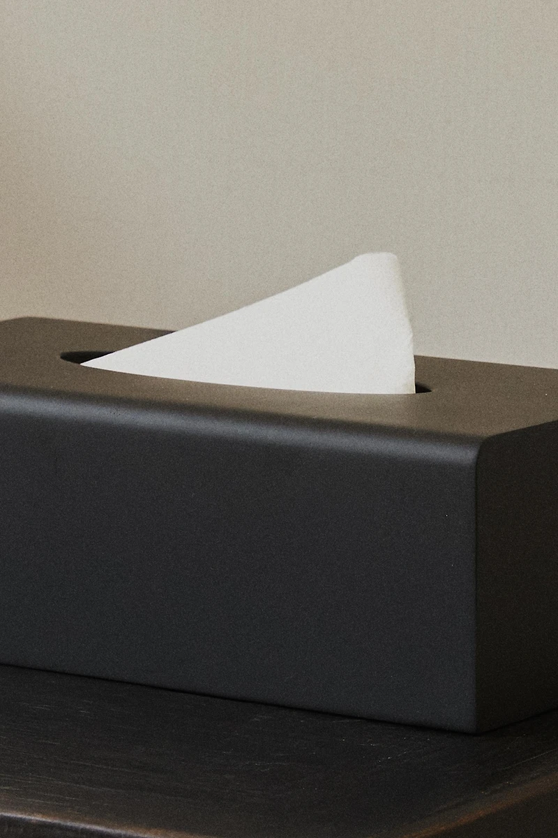 BLACK RESIN TISSUE BOX