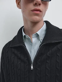 100% wool cable-knit zip-up cardigan