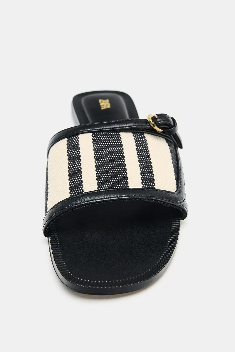 PRINTED BUCKLE SLIDE SANDALS