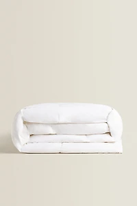 FEATHER AND DOWN DUVET (300 GXM²)